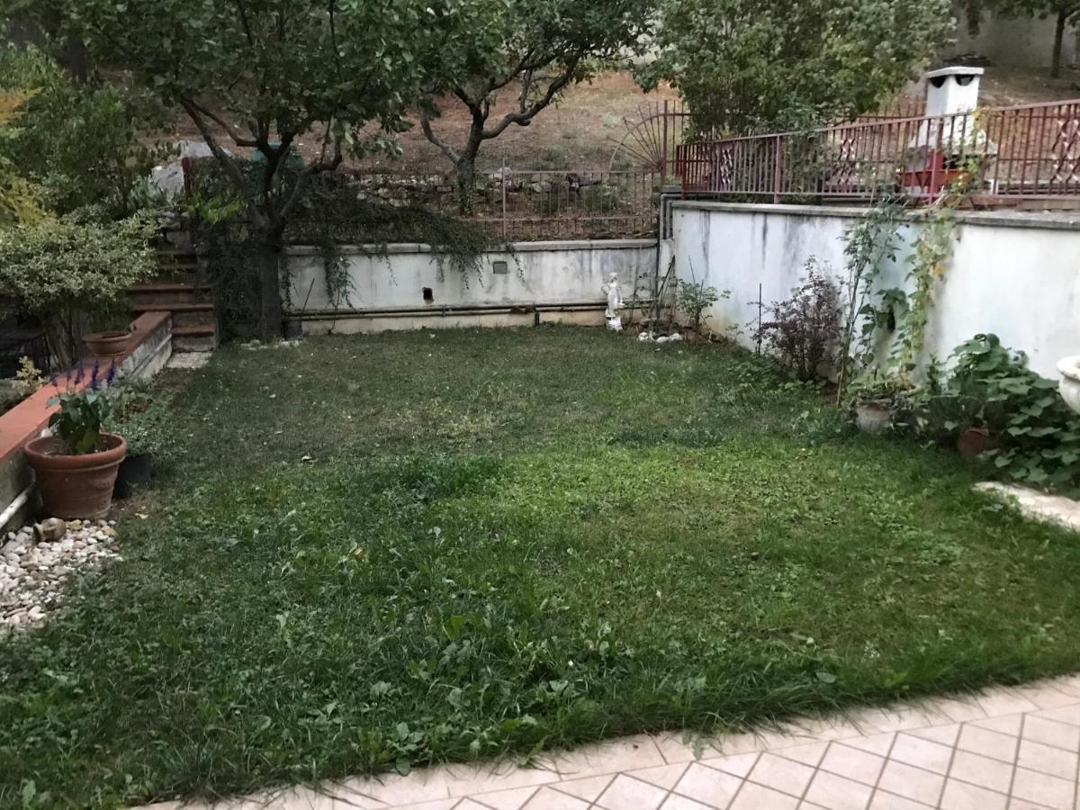 Torretta Villa LʼAquila Buitenkant foto